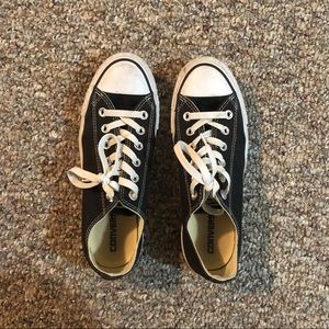 Black Converse All Stars Women’s Size 8